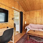 Semesterbostad 6 Person In Faxe Ladeplads