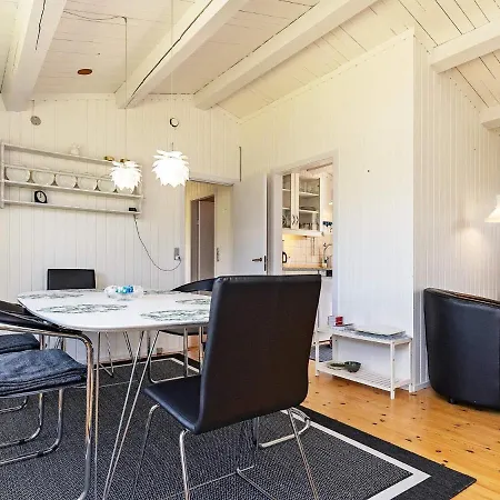Holiday home 6 Person In Faxe Ladeplads Fakse Ladeplads