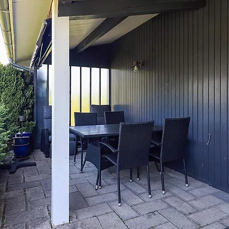 6 Person In Faxe Ladeplads Holiday home Fakse Ladeplads