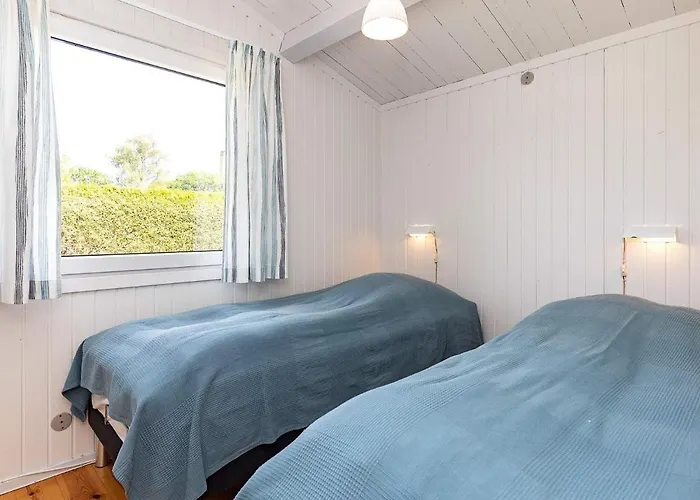 6 Person In Faxe Ladeplads